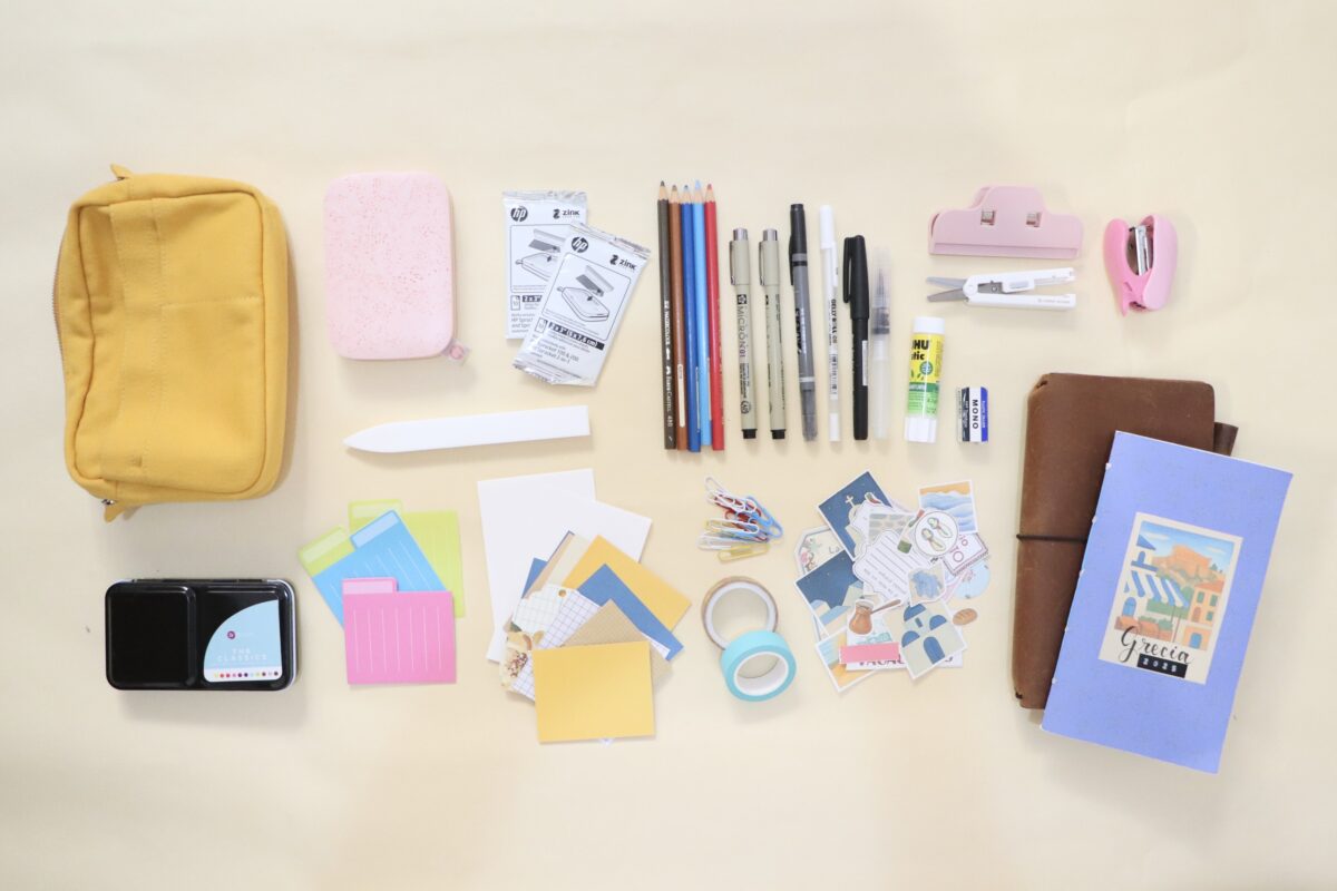 kit de materiales para travel journal