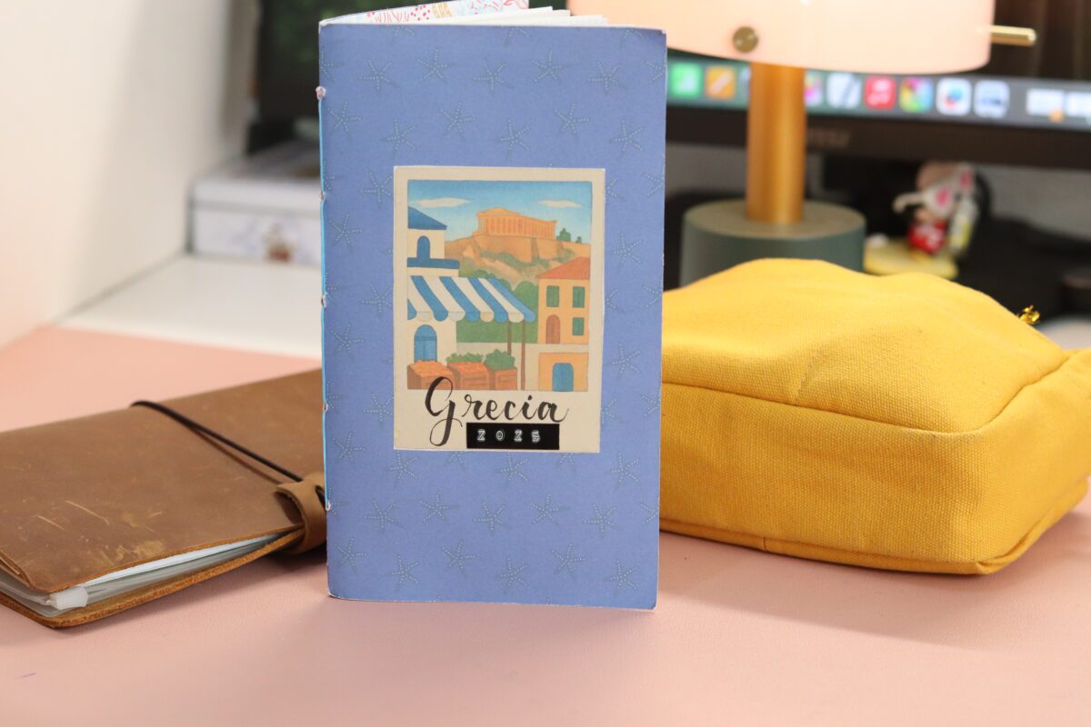 travel journal cuaderno hecho a mano